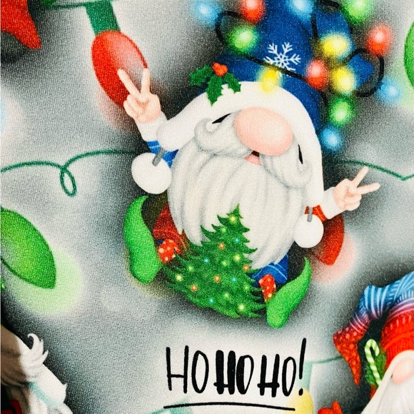 OS NEW Women Christmas Gnome Leggings, Buttery Soft Yoga Pants - Picture 10 of 13